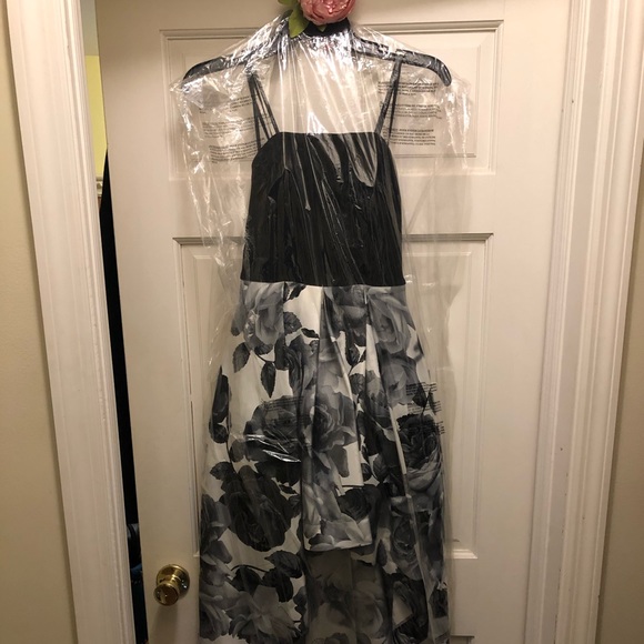 Speechless Juniors High Low Floral Gown, size 3 - Picture 6 of 7